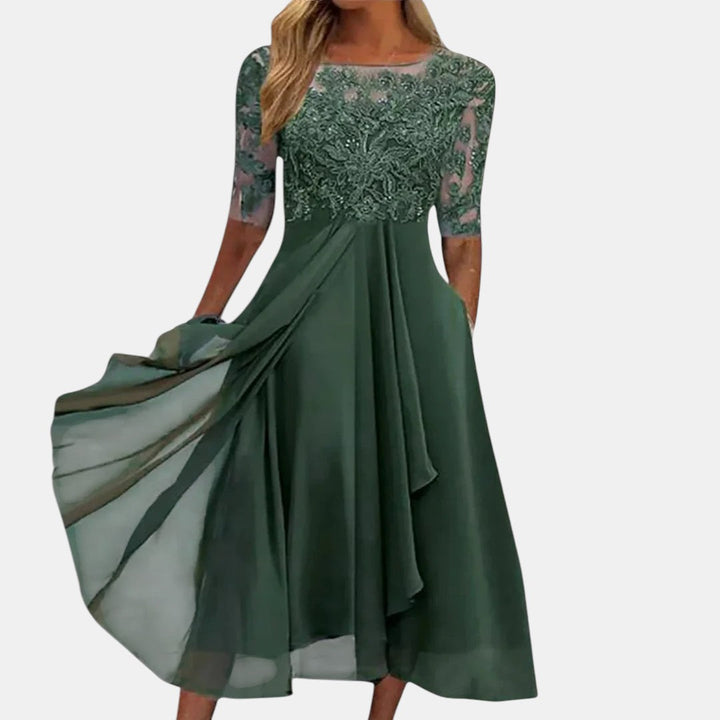 Robe en dentelle élégante Rubi™
