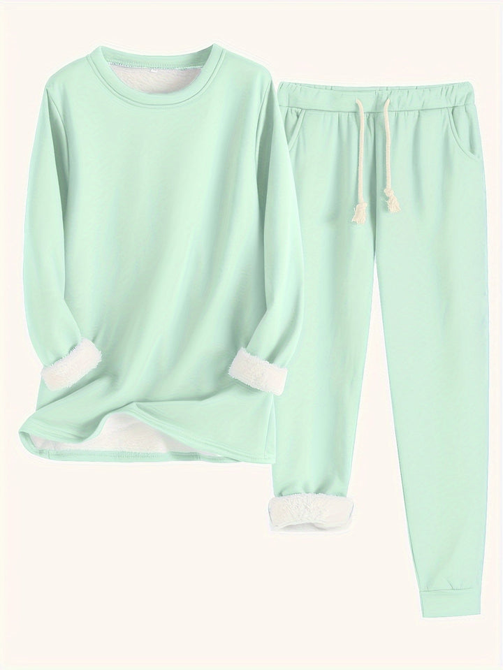 Noellee - Comfortable Lounge Set