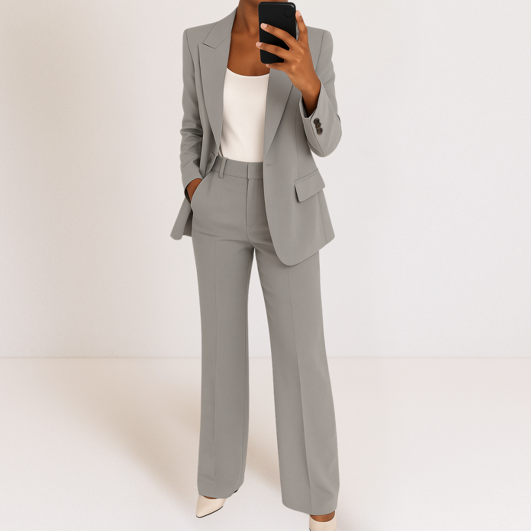 Melanie - Elegant Ensemble