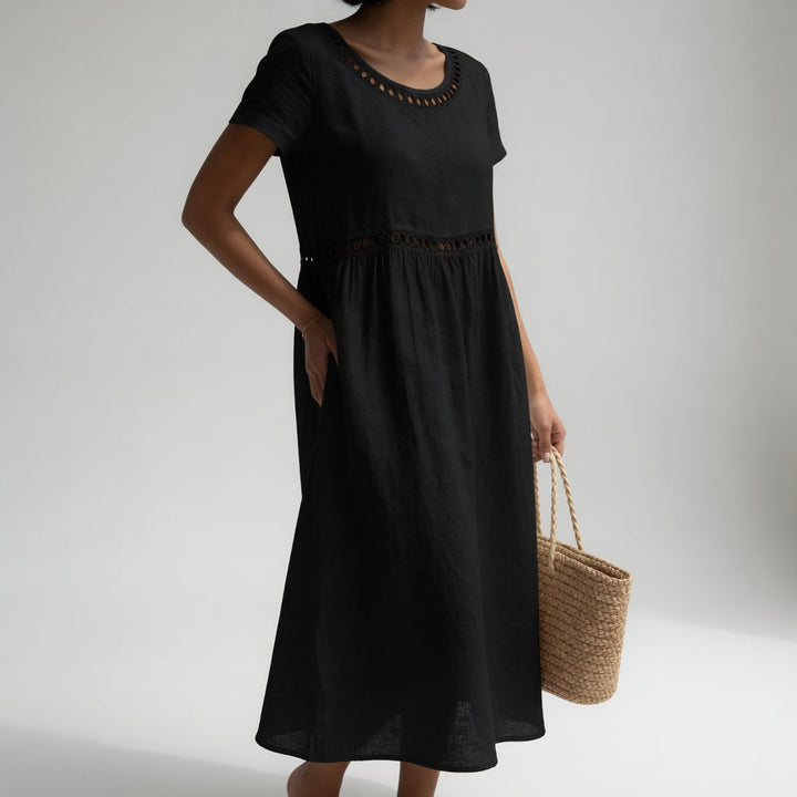 Robe midi Olivia à œillets