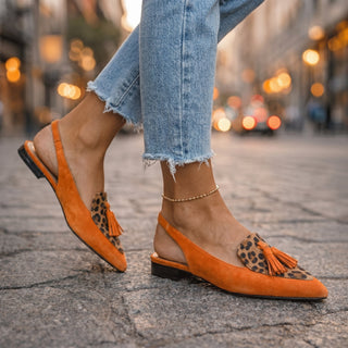 Eliza | Sandales à lanières et à pompons