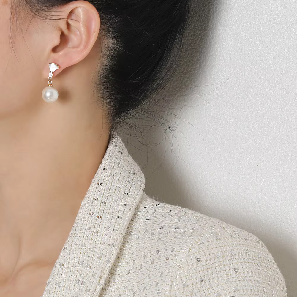 Boucles d'Oreilles Chic en Argent avec Perle