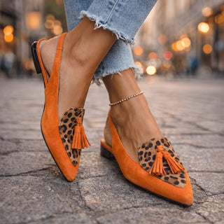 Eliza | Sandales à lanières et à pompons