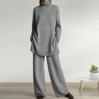 Julia - Stylish and Comfortable Ensemble