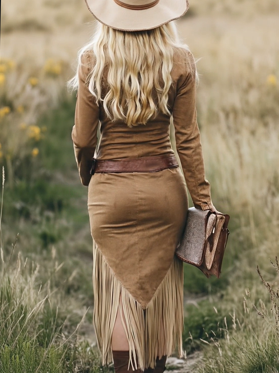 Valence | Robe en daim avec franges